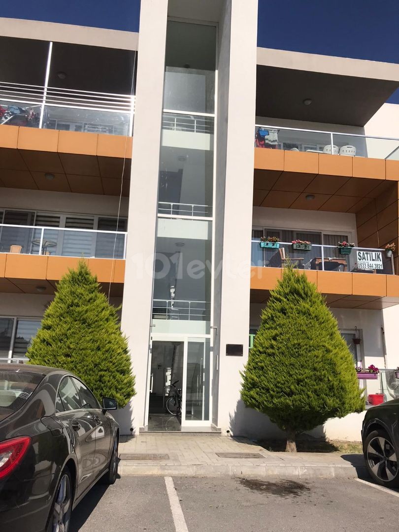 MAĞUSA TUZLA'DA SÜPER LÜKS SATILIK 3+1 DAİRE 