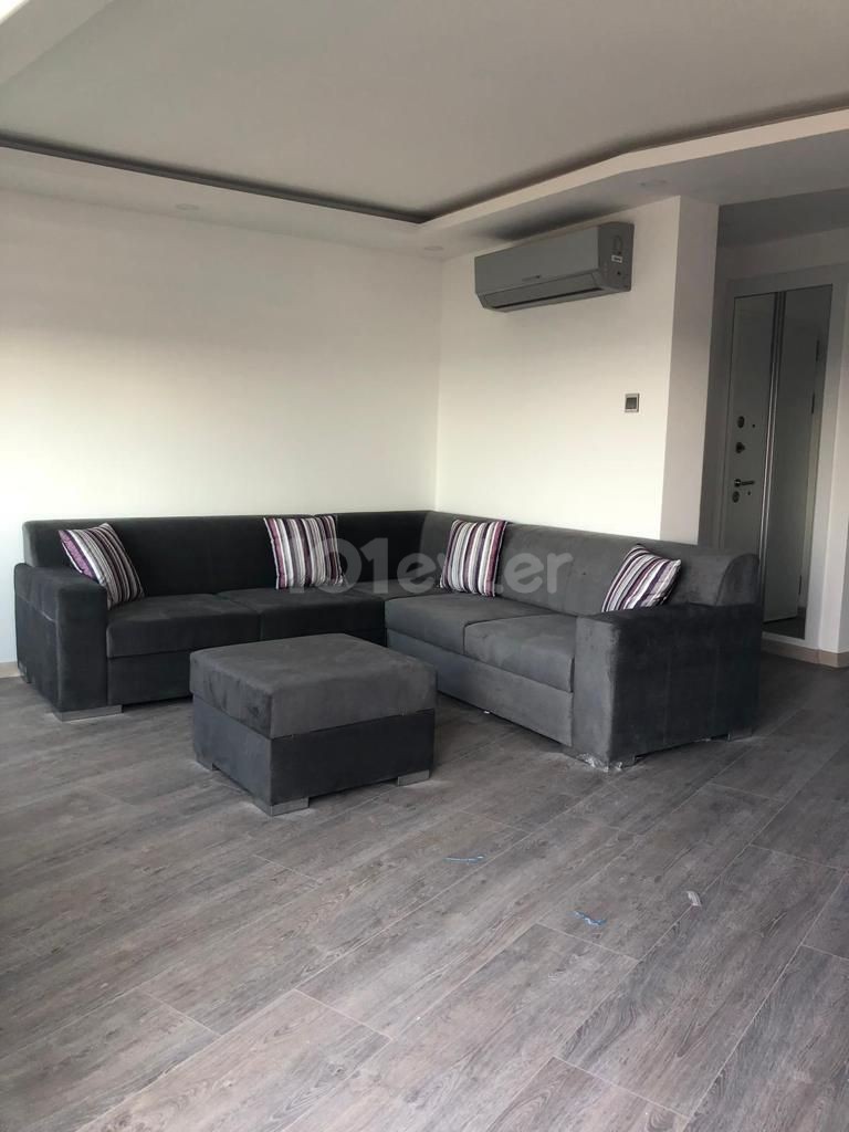 2+1 APARTMENT FOR SALE WITH 500STG KIRACILI IN GIRNE CENTRAL ** 