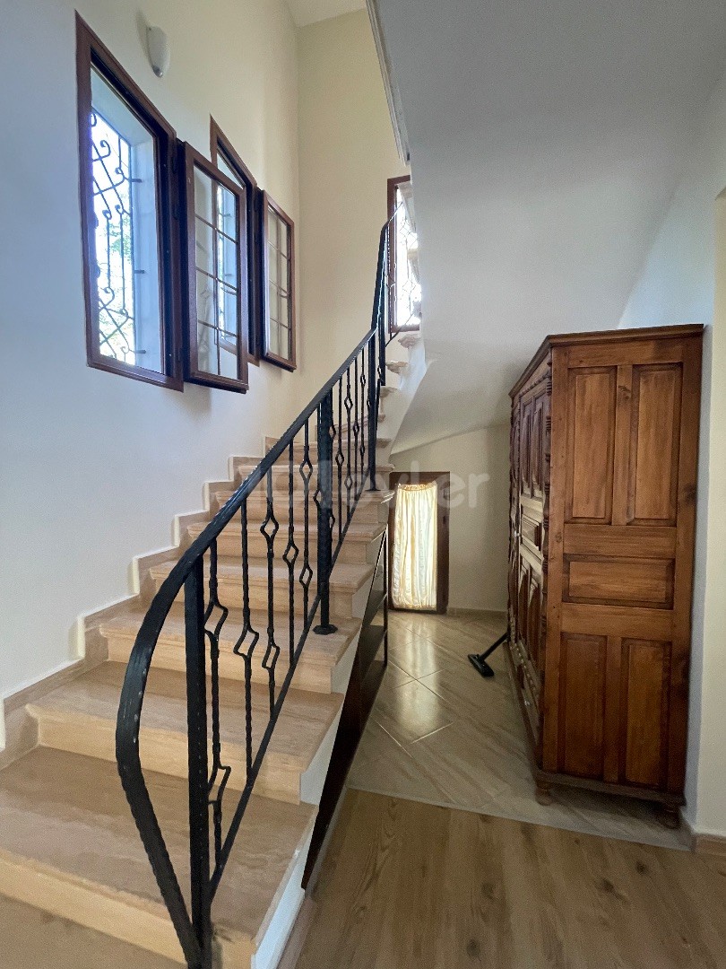 Villa To Rent in Bellapais, Kyrenia