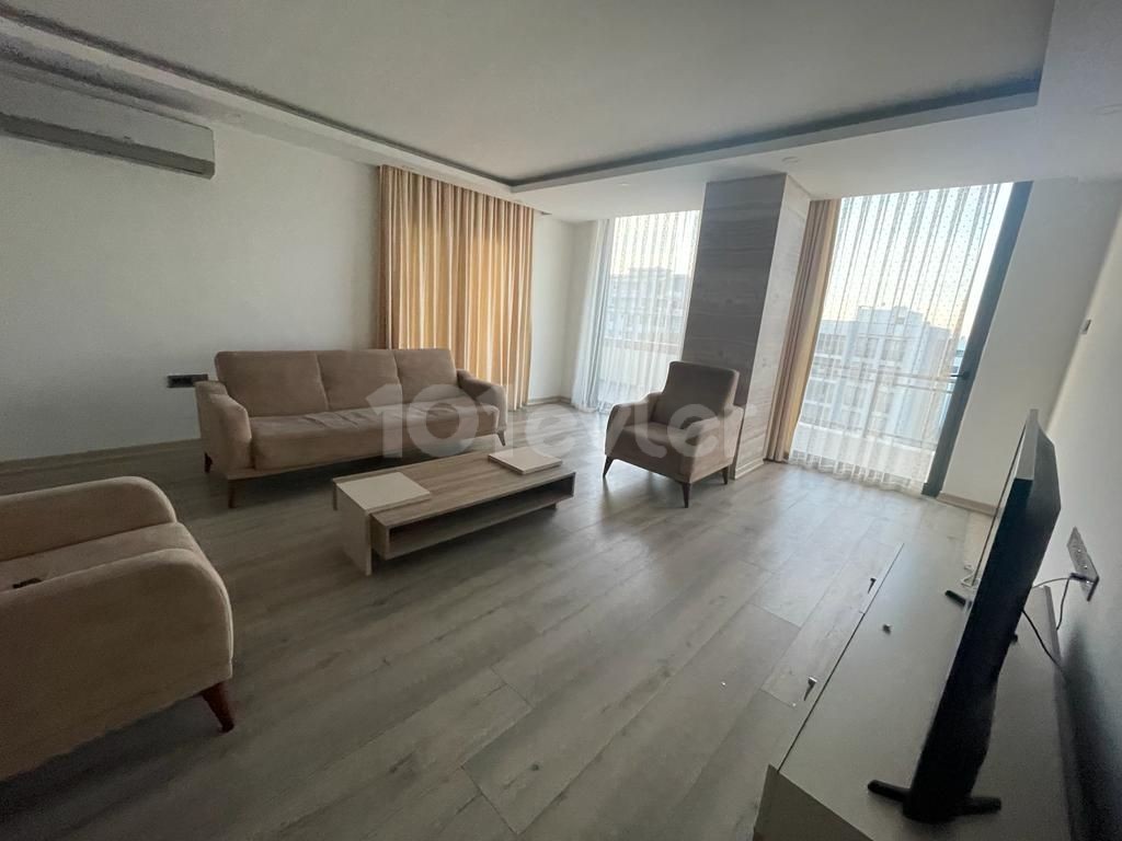 Flat To Rent in Zeytinlik, Kyrenia