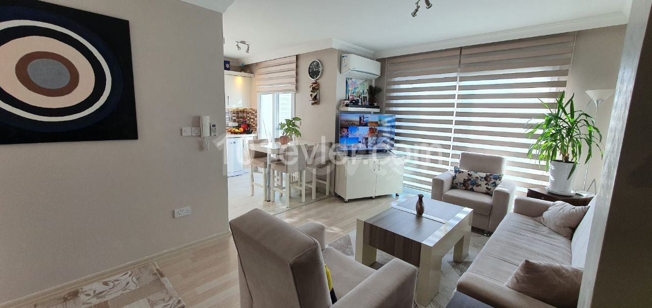 3+1 LUXURY FLAT WITH TURKISH COACH IN THE HEART OF KYRENIA!!