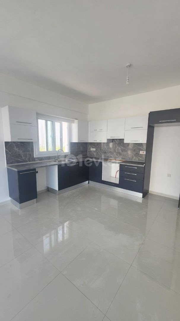 2+1 PENTHOUSE FOR RENT IN ALSANCAK GIRNE, AROUND ESCAPE BEACH