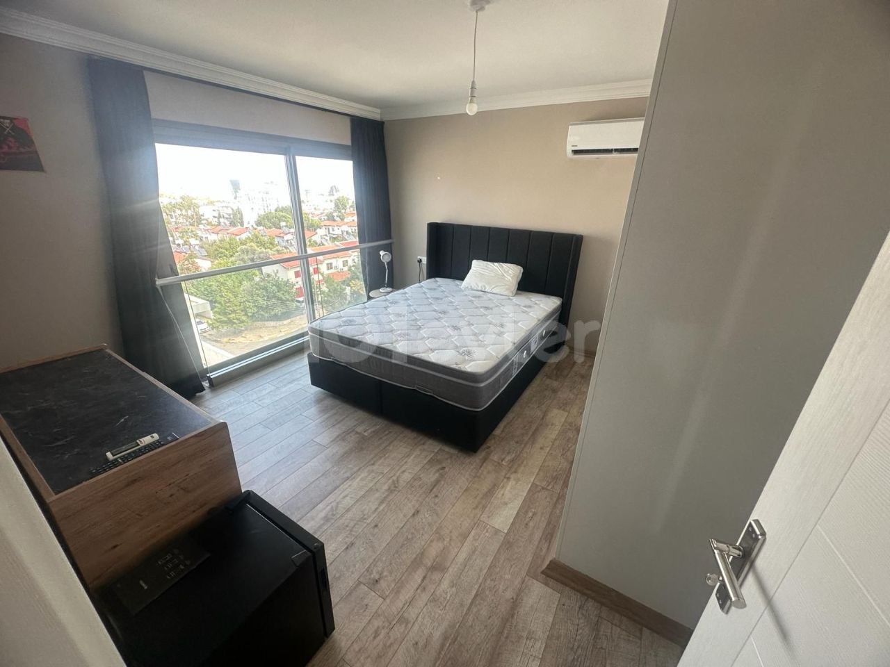 PRIVILEGIERTE LEBENSMÖGLICHKEIT IN 2+1 DUPLEX-LOFT-WOHNUNG IM KYRENIA CENTER!!