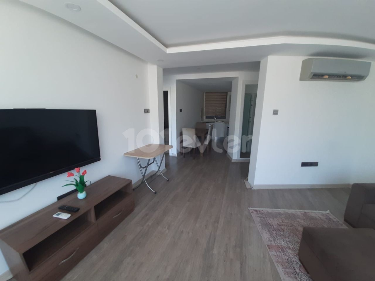 GİRNE MERKEZDE MÜKEMMEL KONUMDA 2+1 KİRALIK DAİRE