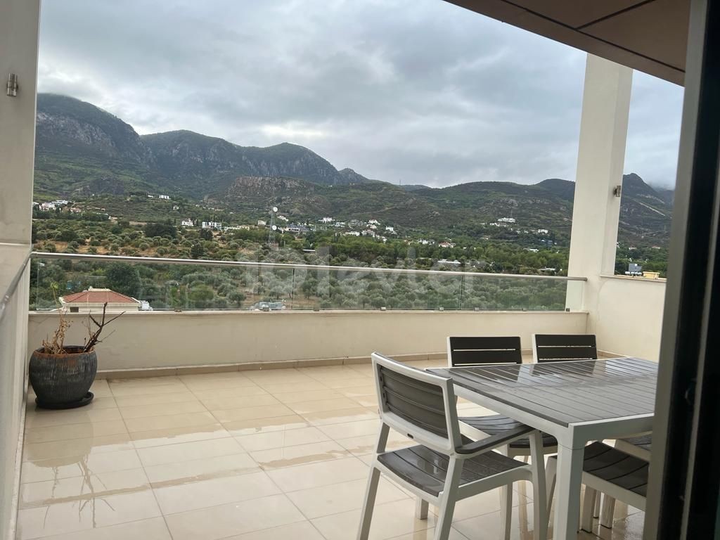 Penthouse To Rent in Doğanköy, Kyrenia