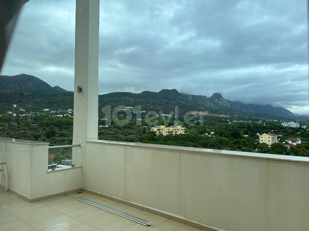 Penthouse To Rent in Doğanköy, Kyrenia