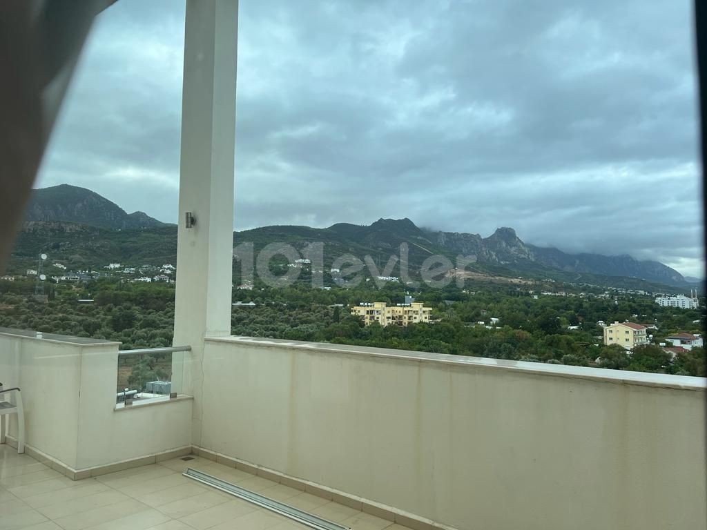 Penthouse To Rent in Doğanköy, Kyrenia