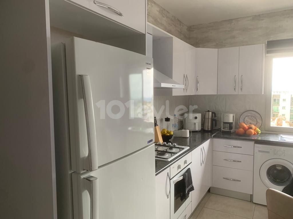 2+1 flat for sale in the center of Kyrenia