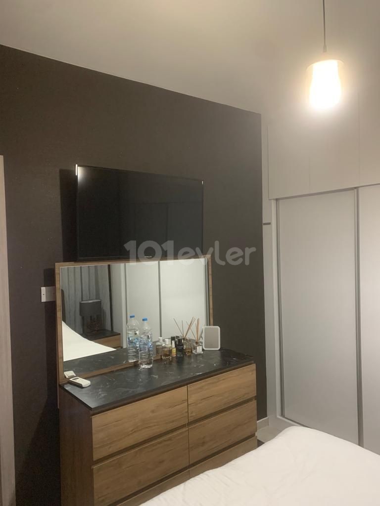 2+1 flat for sale in the center of Kyrenia