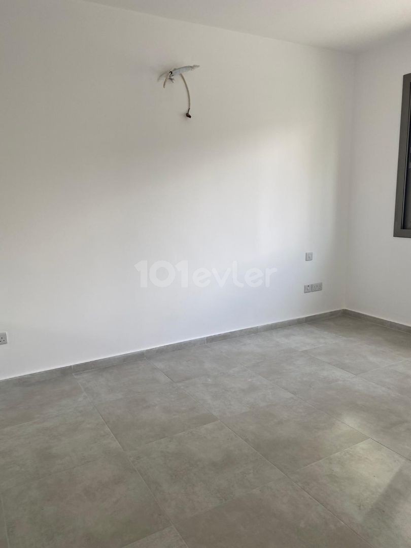 2+1 flat for sale near Kar market, Kyrenia