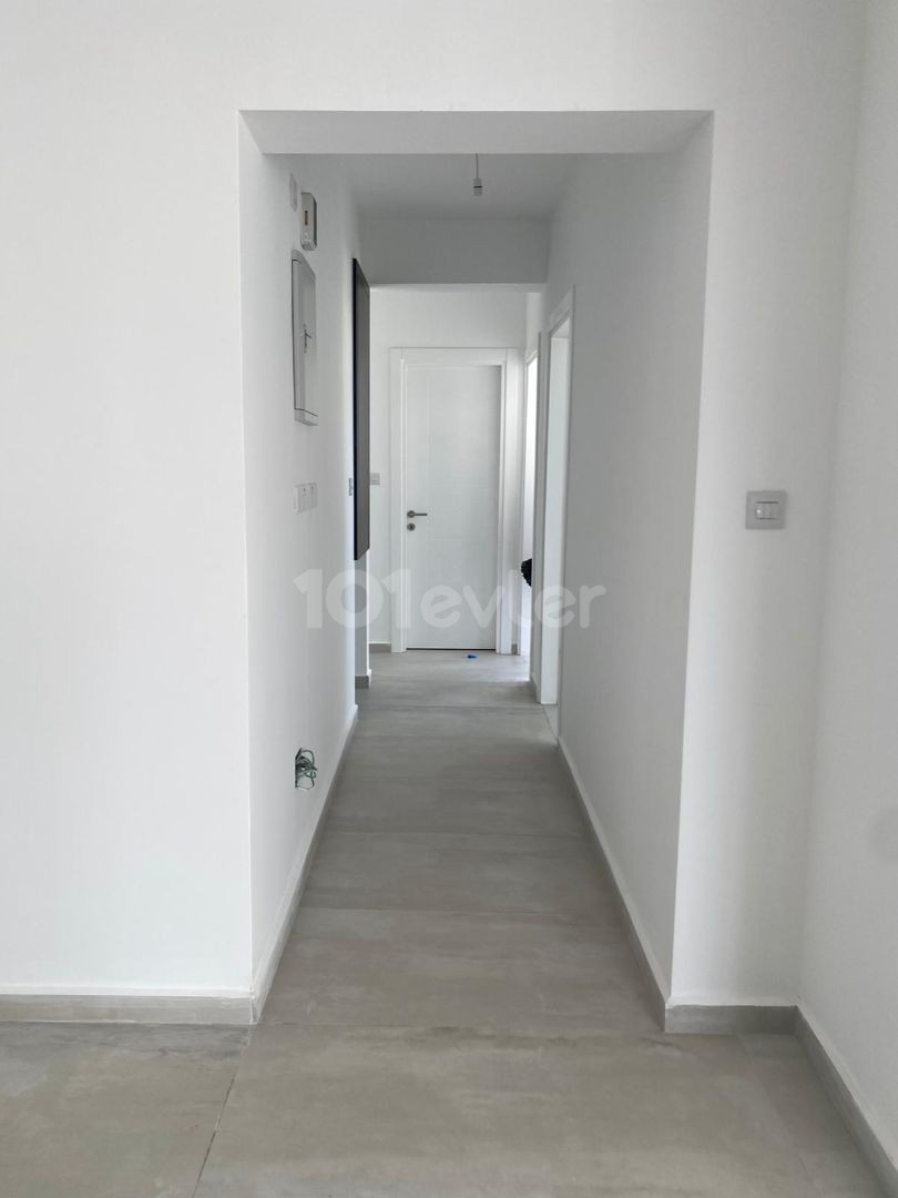 3+1 Penthouse-Wohnung zu verkaufen in der Nähe von Kar Markt, Kyrenia