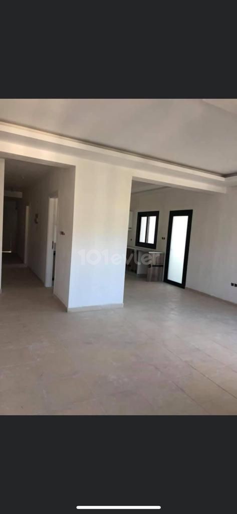 Kyrenia, Bosphorus, 3+1 new apartments for sale