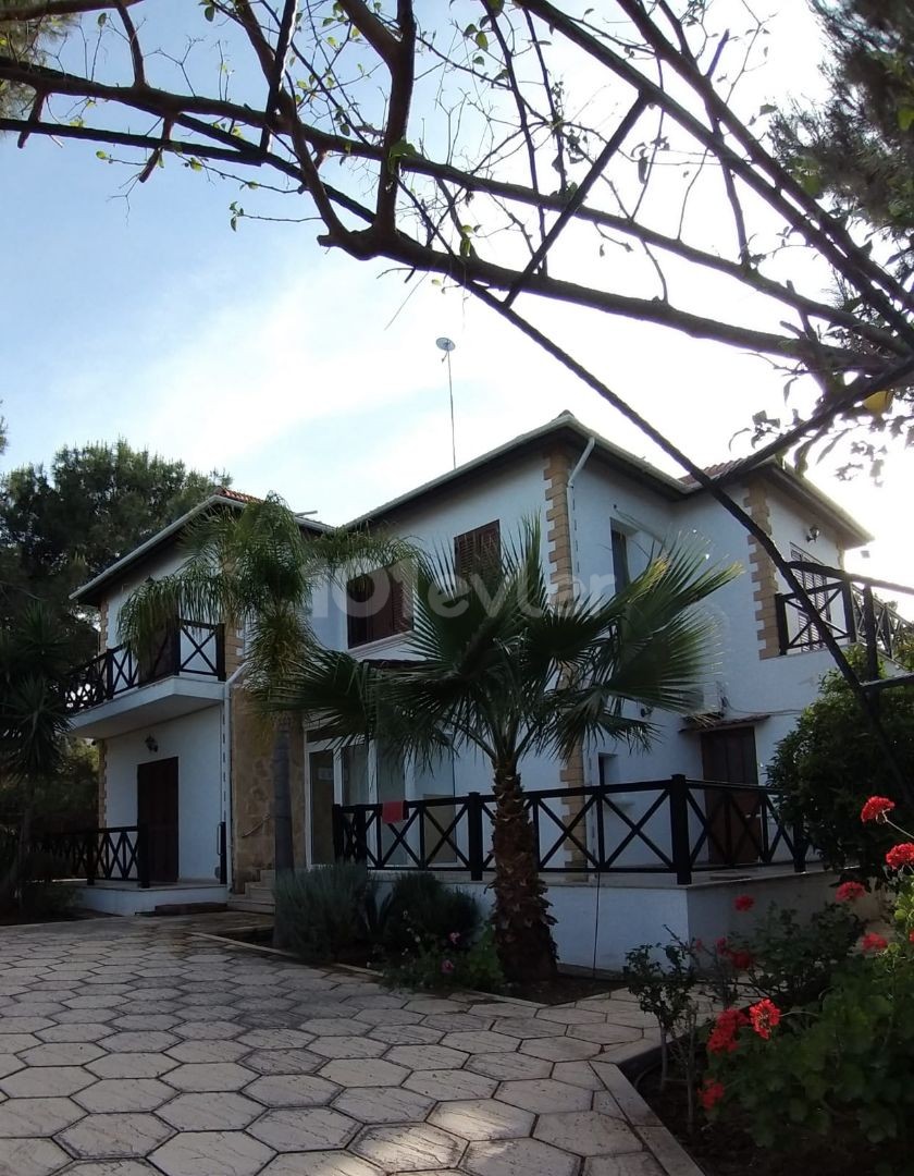 ÇATALKOY VILLA ZU VERMIETEN