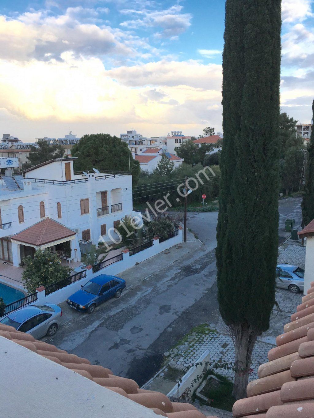 2 Bedroom Flat for Rent in Kyrenia City center