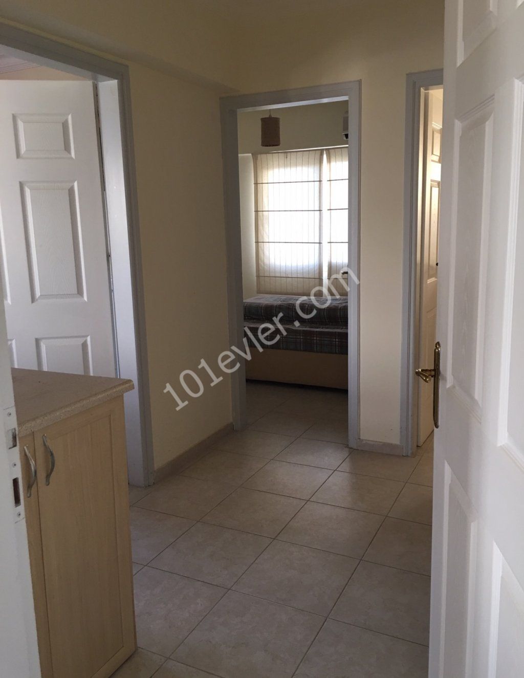 2 Bedroom Flat for Rent in Kyrenia City center