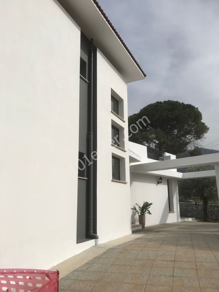 Villa for sale in Kyrenia 3+1 230 thousand STG ** 