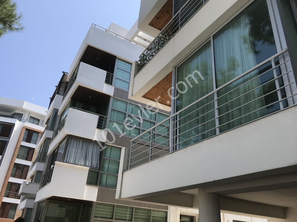 Flat For Sale in Zeytinlik, Kyrenia