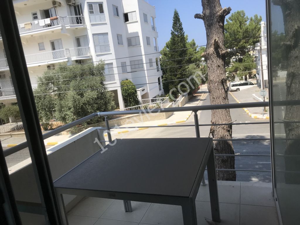 Flat For Sale in Zeytinlik, Kyrenia