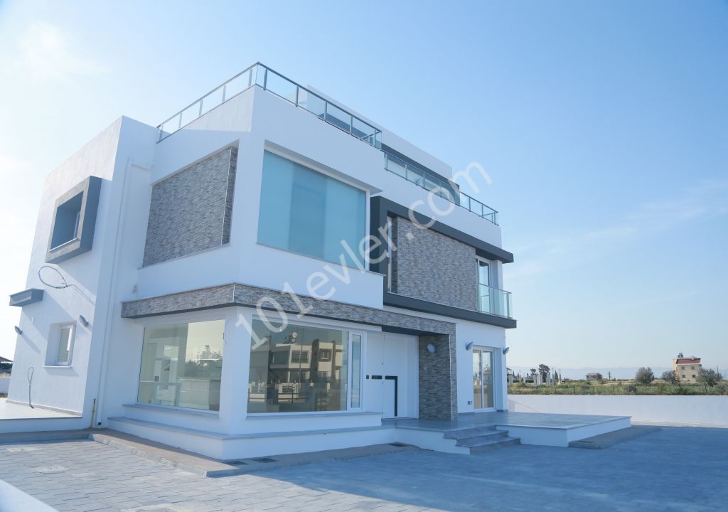 Satılık villa 2+1 Mağusa ,Merkez Salamis Yolu