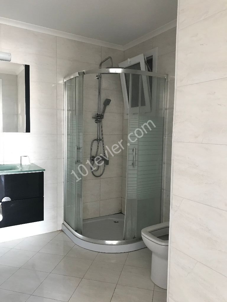 Flat To Rent in Kumsal, Nicosia