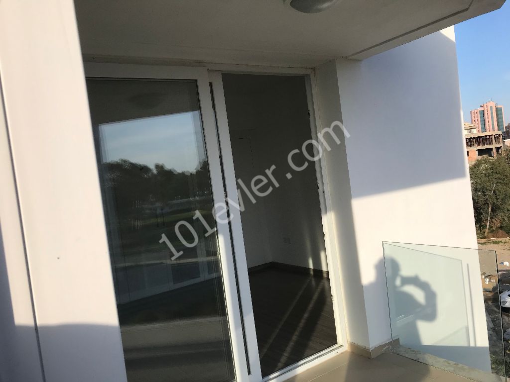 Flat To Rent in Kumsal, Nicosia