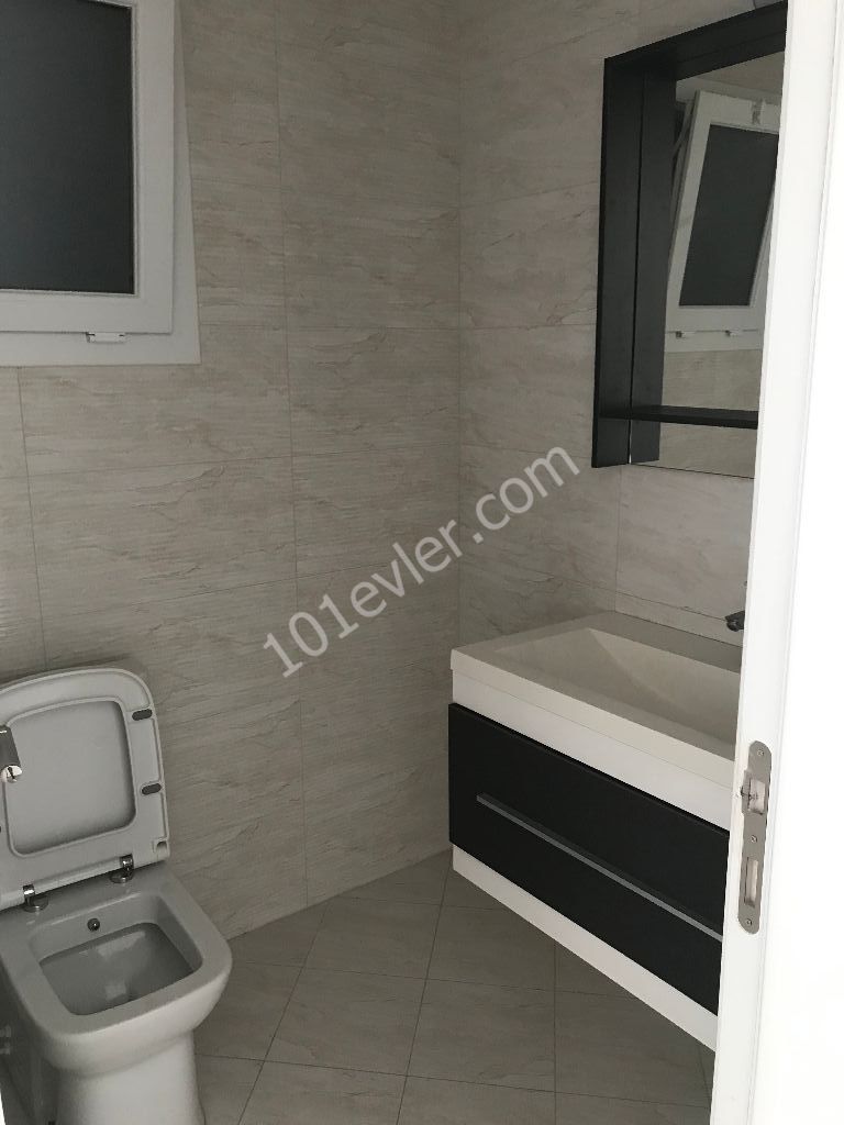 Flat To Rent in Kumsal, Nicosia