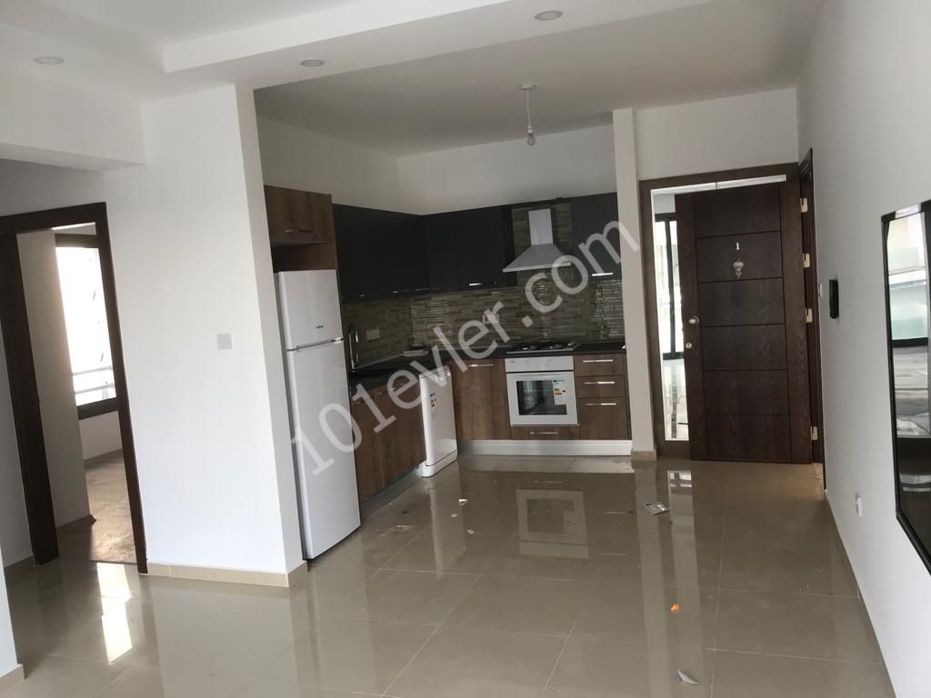 Nicosia Dereboyu 2+1 Luxury Apartment ** 