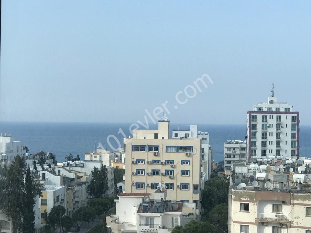 پنت هاوس برای فروش in Girne Merkez, گیرنه