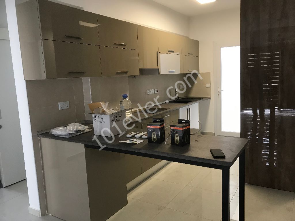 Lefkoşa Yenikent 2+1 105 m2 Lüls Daireler