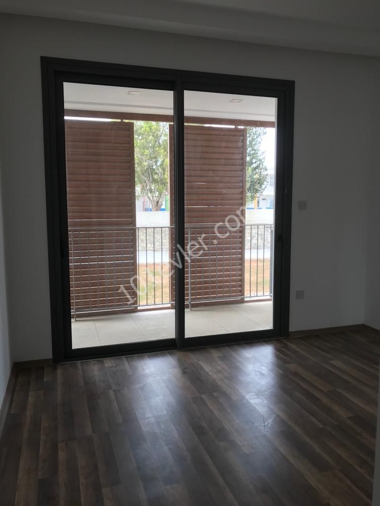 Nicosia Hamitkoy 3 + 1 Type of property 0 Down payment 1 year rental Guaranteed ** 