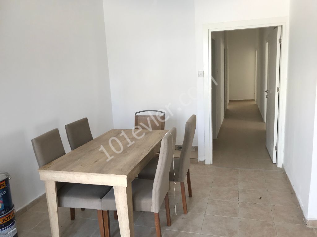 Lefkoşa Gönyeli 3+1 Full Eşyalı 140 m2 Daire