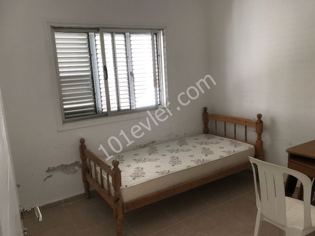 Lefkoşa Gönyeli 3+1 Full Eşyalı 140 m2 Daire