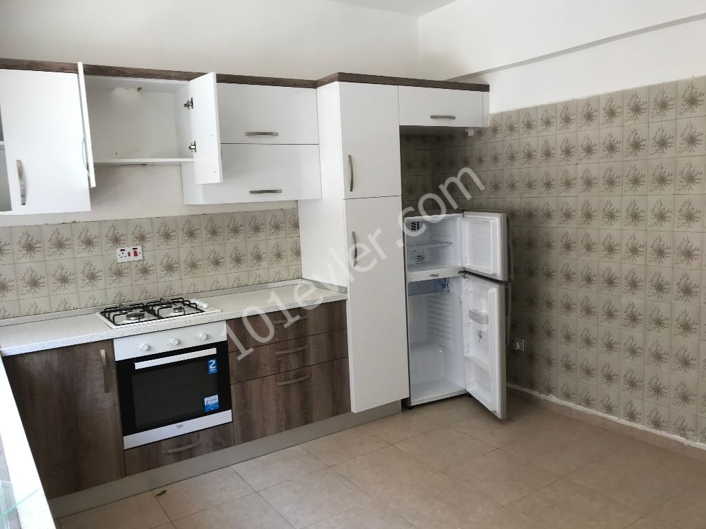 Lefkoşa Gönyeli 3+1 Full Eşyalı 140 m2 Daire