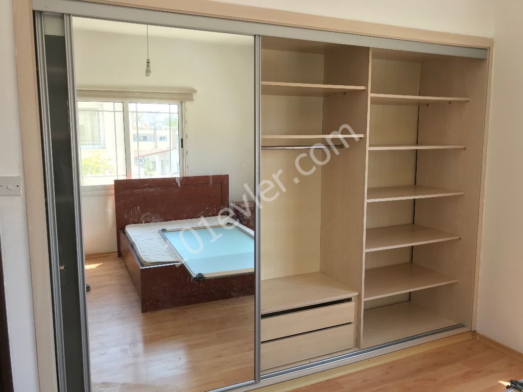 Lefkoşa Gönyeli 3+1 Full Eşyalı 140 m2 Daire