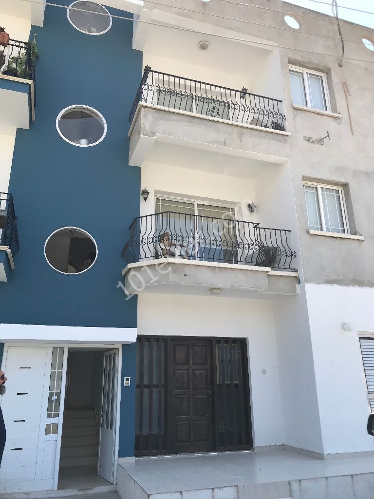 Lefkoşa Gönyeli 3+1 Full Eşyalı 140 m2 Daire