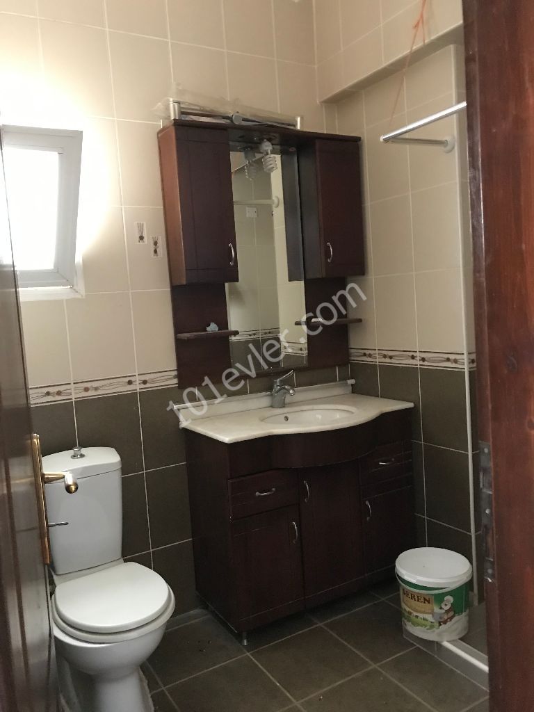 Lefkoşa Gönyeli 3+1 Full Eşyalı 140 m2 Daire