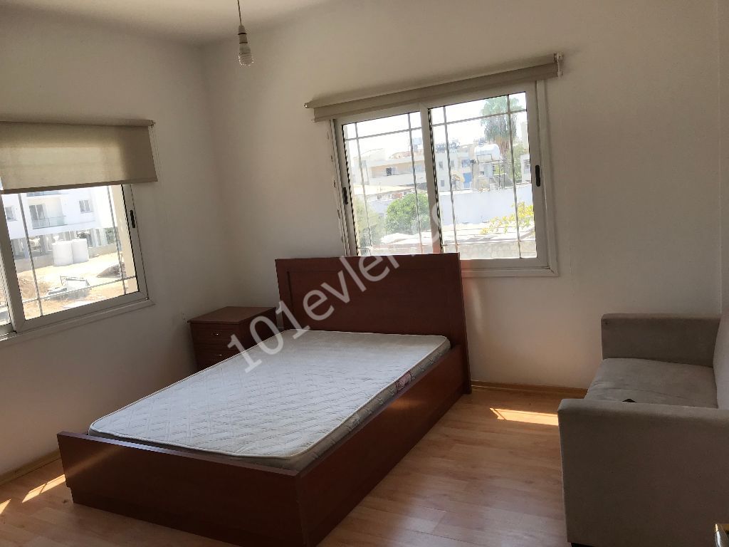 Lefkoşa Gönyeli 3+1 Full Eşyalı 140 m2 Daire