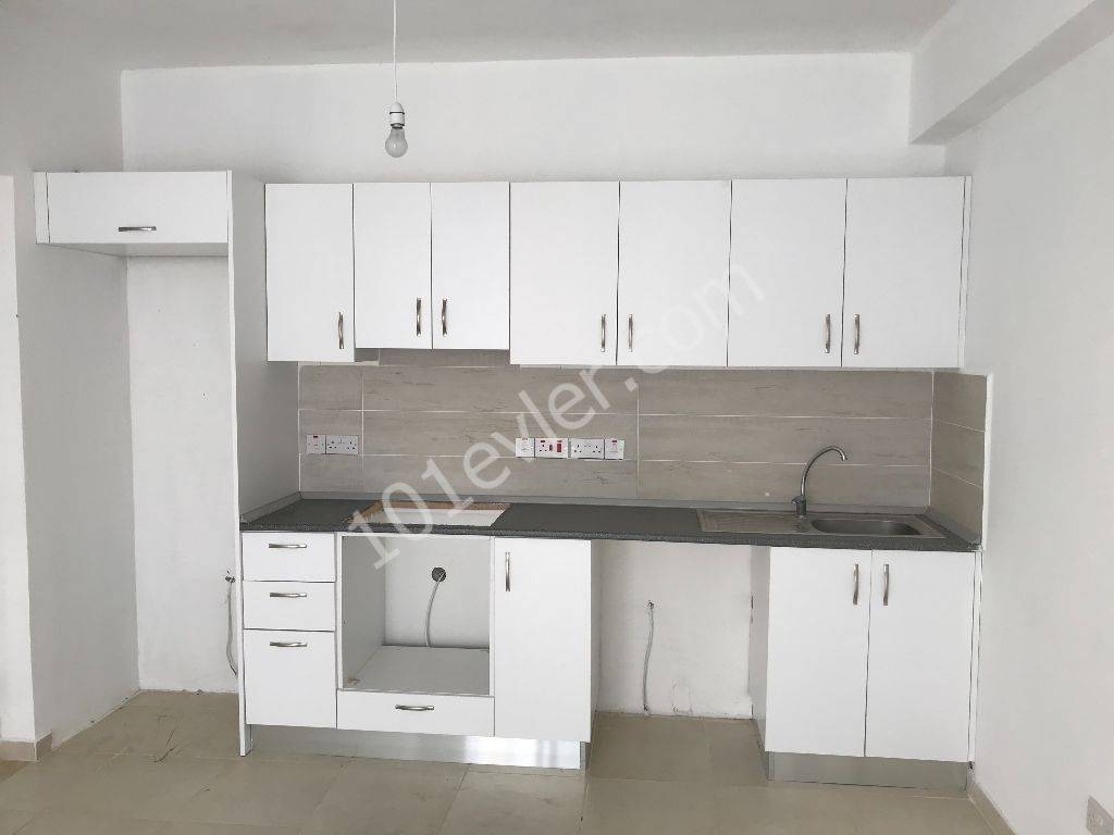 Lefkoşa gönyeli 2+1 DAİRE 34500 STG