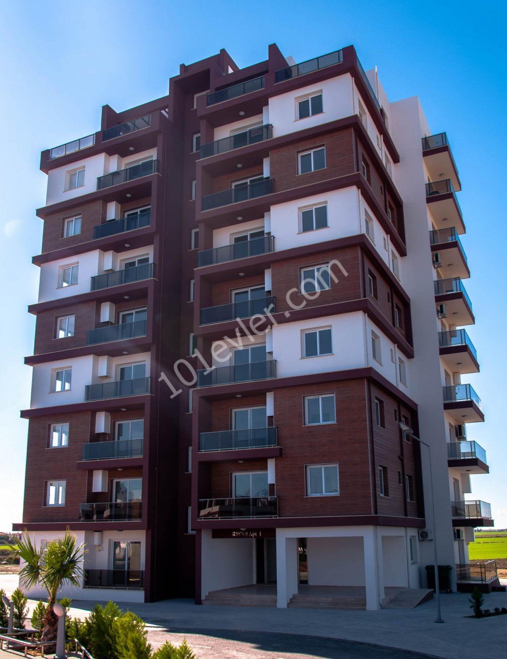 Flat For Sale in Long Beach, Iskele