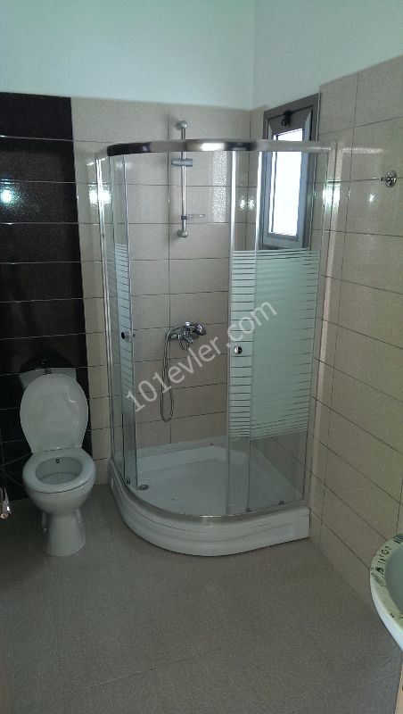 Kiralık Full Yeni Eşyalı ve Yeni Apartman Dairesi