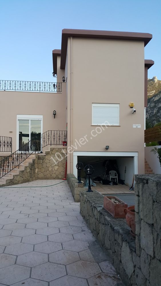 Girne Karmi Super lüks Villa