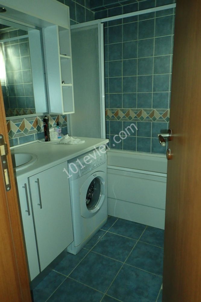 Girne Merkez  3+1 Türk koçanlı Eşyalı Daire Patelena sitesi