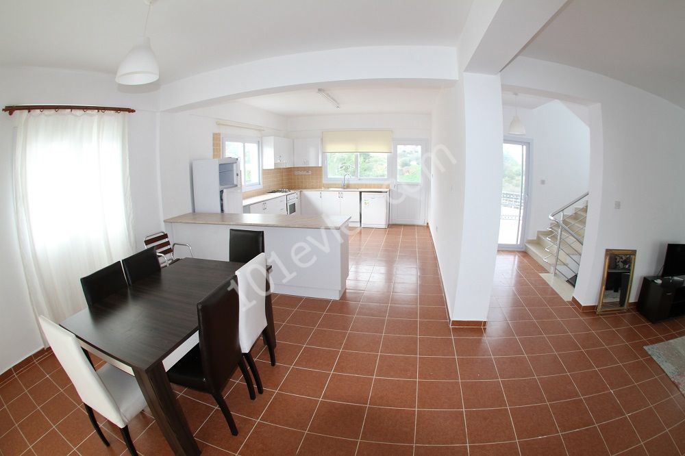 Villa To Rent in Alsancak, Kyrenia