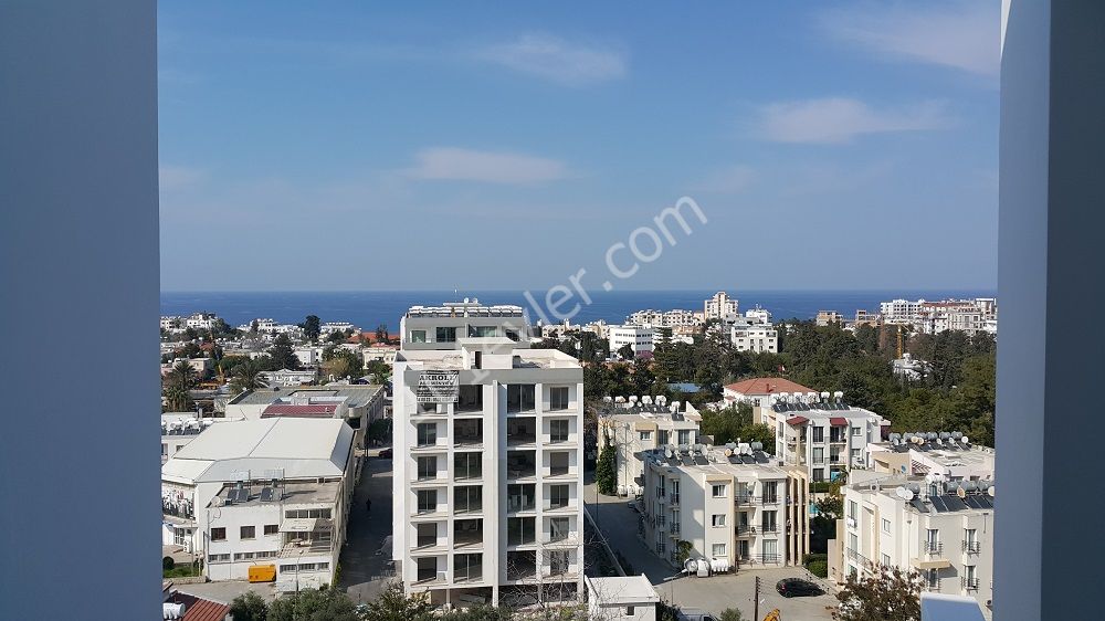 Girne Merkez  3+1  penthouse Türk Mahalesi