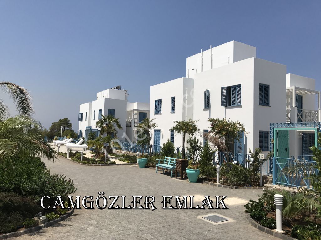 Girne Esentepe  Site İçinde Müstakil Villalar