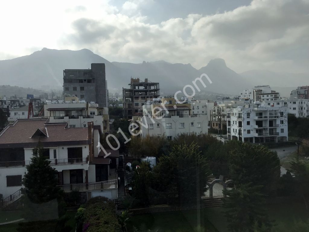 Flat For Sale in Girne Merkez, Kyrenia