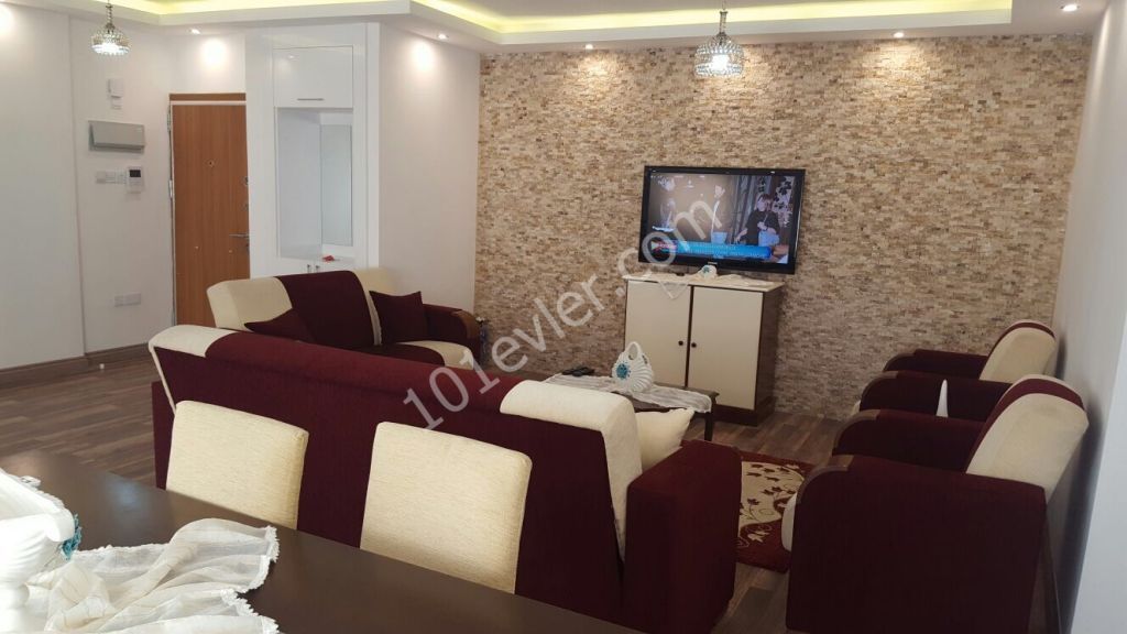 Flat For Sale in Girne Merkez, Kyrenia