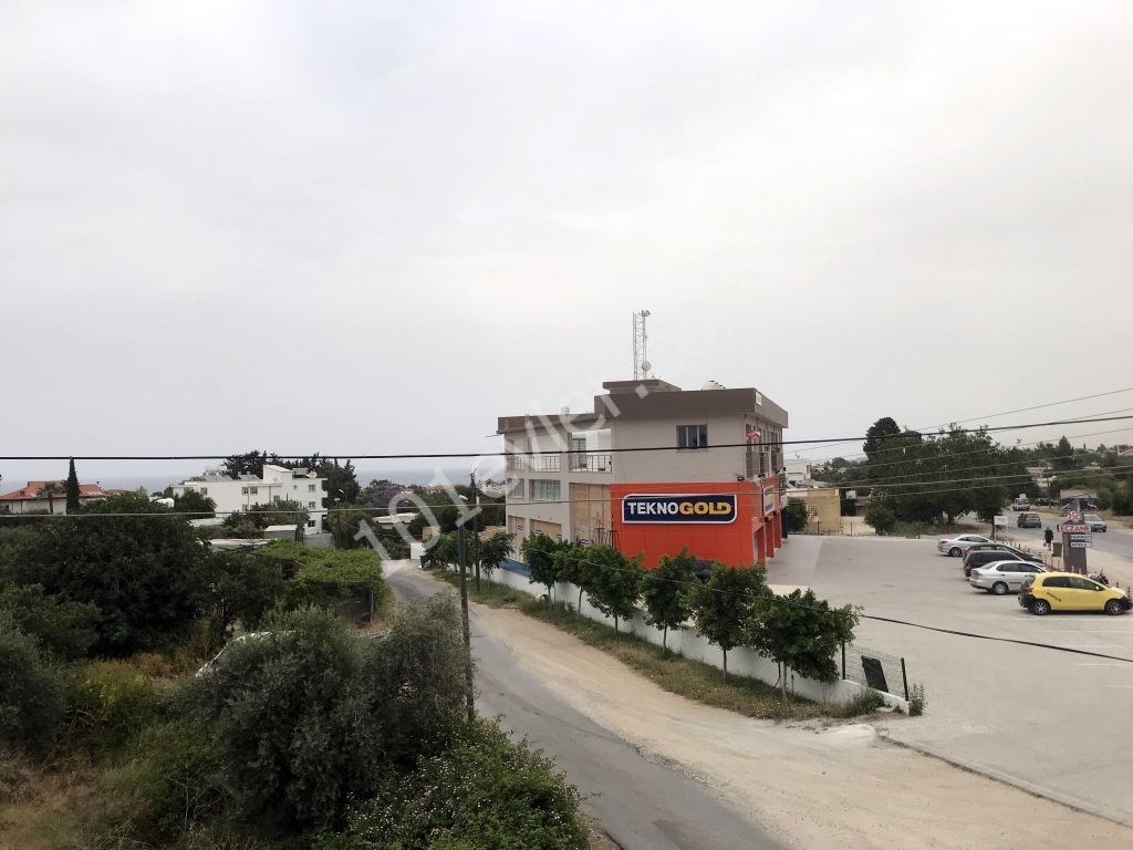 Girne alsancak 400 m2 Villa 