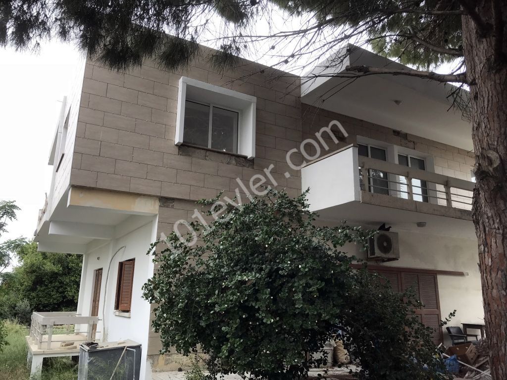 Villa For Sale in Alsancak, Kyrenia