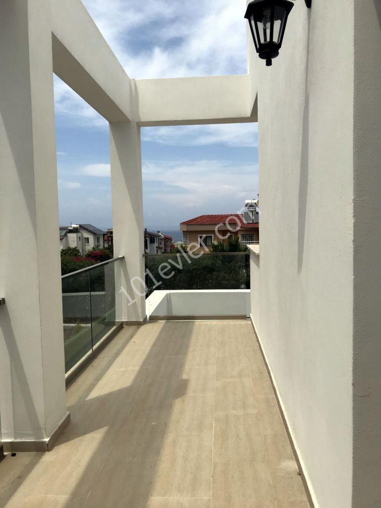 Villa For Sale in Alsancak, Kyrenia